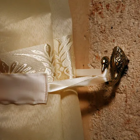 Palazzo Di Pietro 아파트 하니아