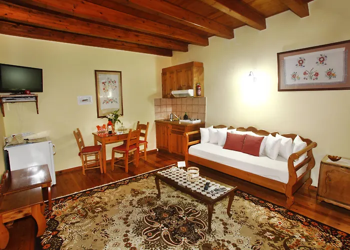 Palazzo Di Pietro * La Canea